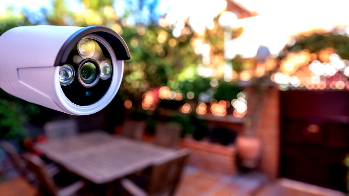 hotel-waag-makkum-deze-truc-die-inbrekers-gebruiken-maakt-bewakingscamera-s-volledig-nutteloos