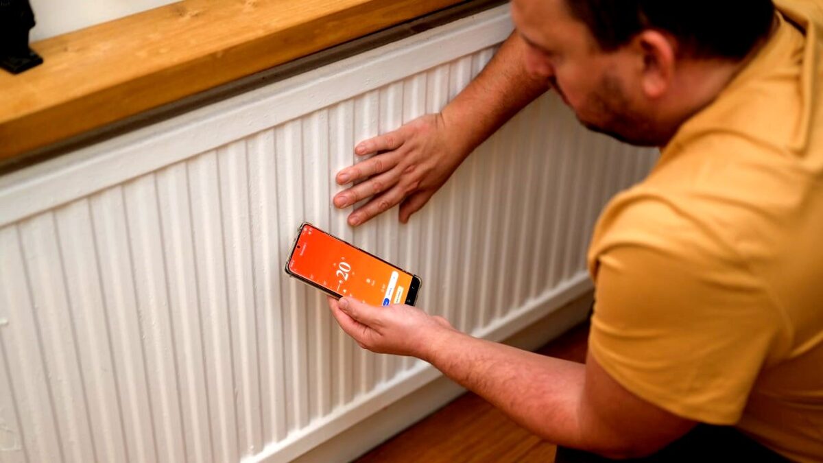 hotel-waag-makkum-in-finland-verwarmen-ze-zich-zonder-radiator-hun-onwaarschijnlijke-truc-van-2-euro