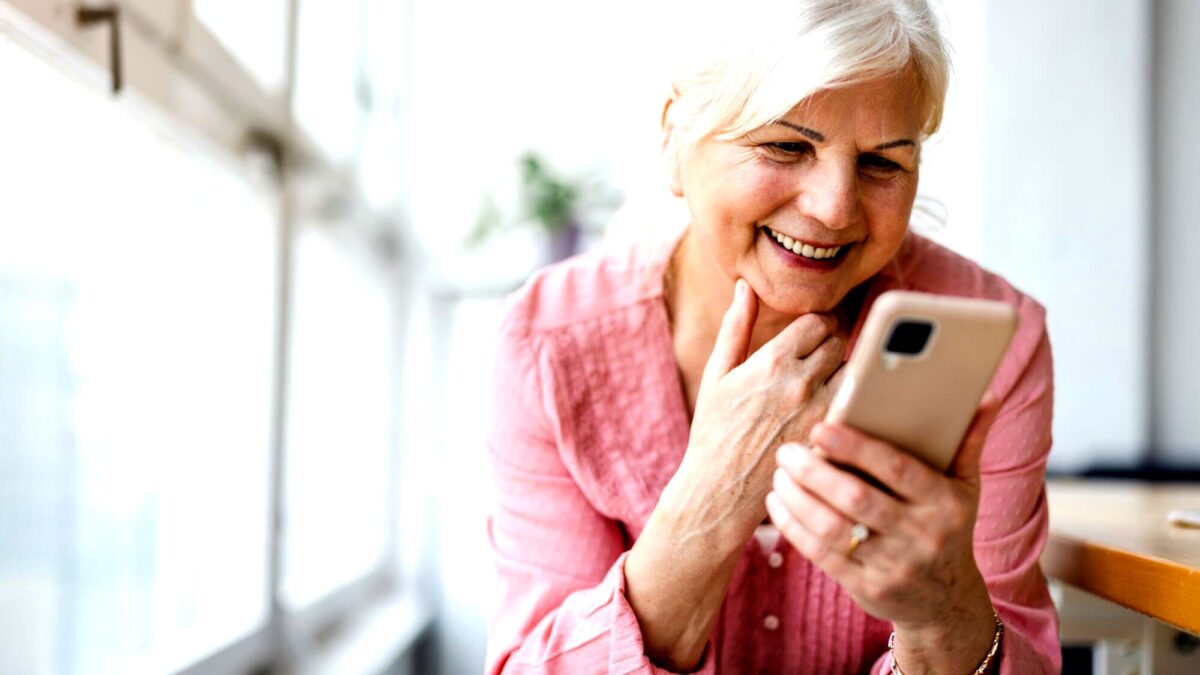 hotel-waag-makkum-off-february-6-tips-van-een-expert-om-je-smartphonegebruik-te-beperken-en-te-ontsn