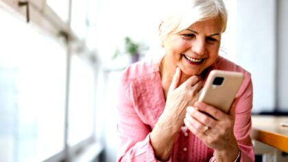 hotel-waag-makkum-off-february-6-tips-van-een-expert-om-je-smartphonegebruik-te-beperken-en-te-ontsn